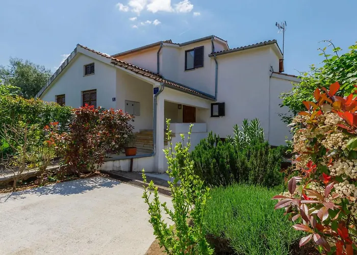 Suncana * Πόρετς