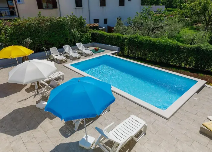 Suncana Βίλα Πόρετς