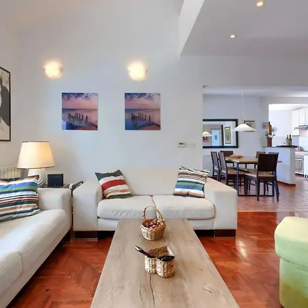 Villa Suncana *